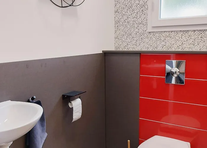 Un Instant A Saulges, Jusqu'a 12 Personnes *