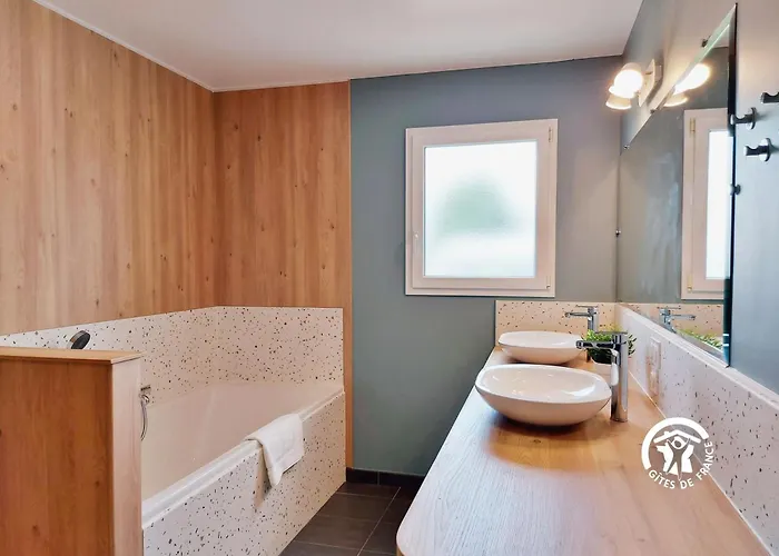 Un Instant A Saulges, Jusqu'a 12 Personnes Saulges