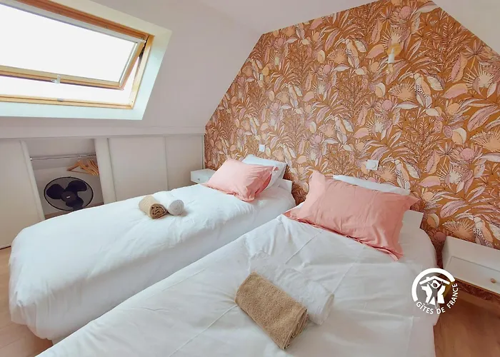 Un Instant A Saulges, Jusqu'a 12 Personnes Σπίτι διακοπών